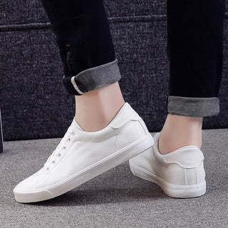 Men Shoes Spring Summer PU Leather Shoes Men Lace-Up Wihte Style Light Breathable Fashion Sneakers Men Vulcanized Shoe