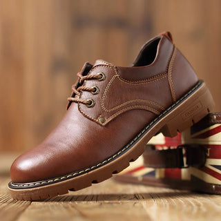 2023 Autumn New Men Leather Shoes Brogue Casual safety shoes Men Genuine Leather Shoes Work Business Casual Sneakers