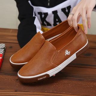 2023 New Fashion Men Shoes Men Casual PU Leather Shoes Male Breathable Slip-On Leisure Shoes Business Flat Shoes Free Shipping